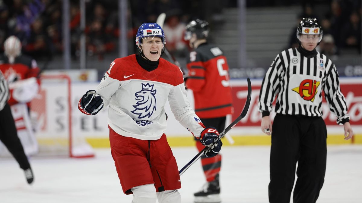 Čeští hokejisté porazili obhájce titulu Kanadu a míří do semifinále